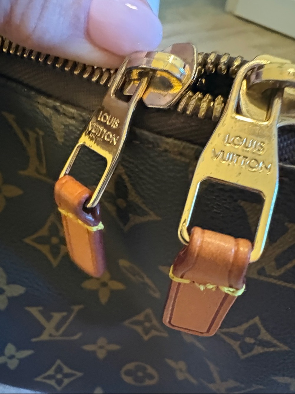 Louis Vuitton Monogram Sully Handbag - Picture 14 of 16